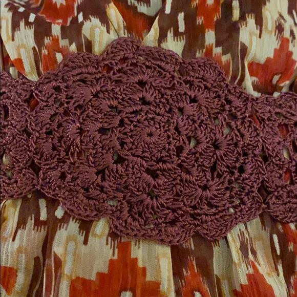 CABi silk blouse empire waist crochet trim Boho S - Picture 5 of 5